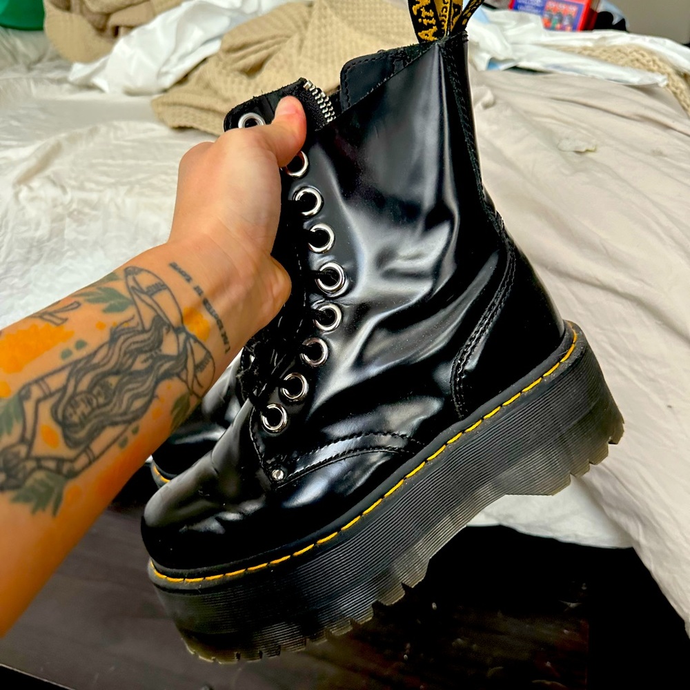 Dr. Martens Jadon Max Women’s 8